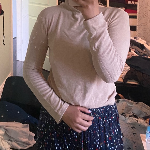 Oak and Fort cozy turtleneck - Picture 3 of 6